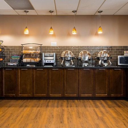 Best Western Blairmore Saskatoon Ngoại thất bức ảnh